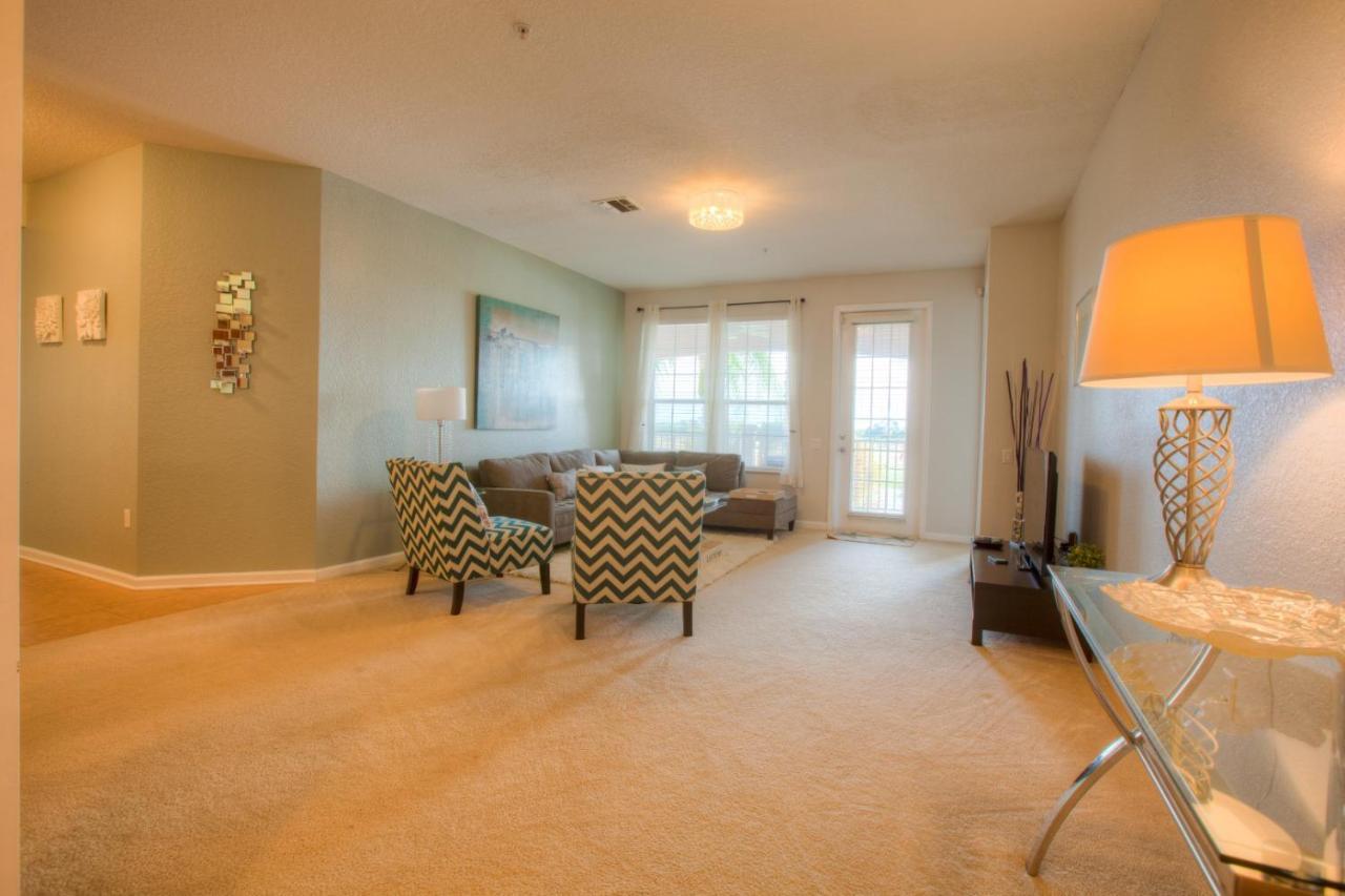 Stunning Lakeview Condo Wprivate Balcony Кисими Екстериор снимка